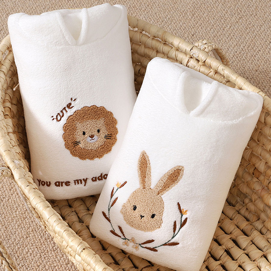 روب استحمام للأطفال بغطاء للرأ - مراجعة Hooded Bath Towel وسعره