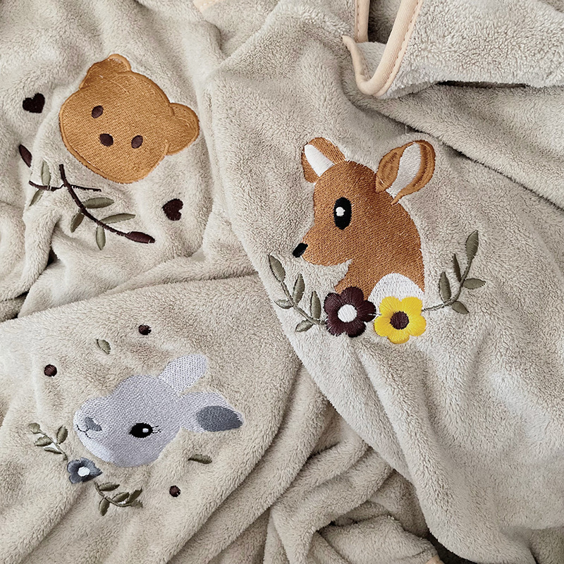 الأطفال المرجان الصوف عباءات ا - مراجعة Hooded Bath Towel وسعره