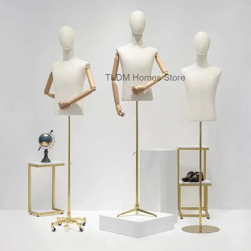 مانيكان ذكر نصف الطول، مانيكان - مراجعة Baby Clothing Stores وسعره