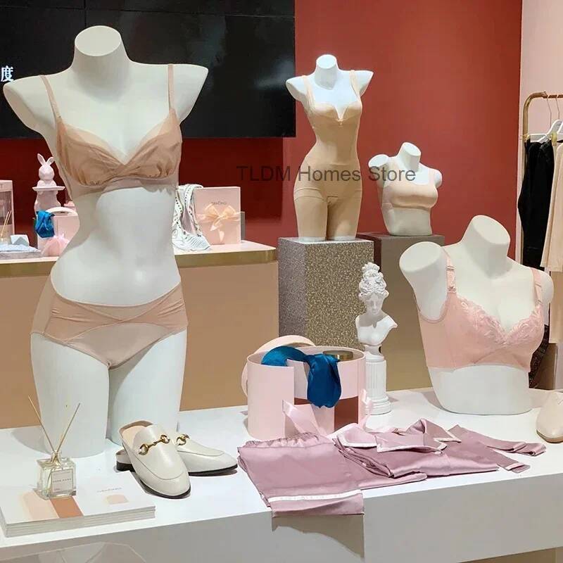 نصف طول الملابس الداخلية العار - مراجعة Baby Clothing Stores وسعره